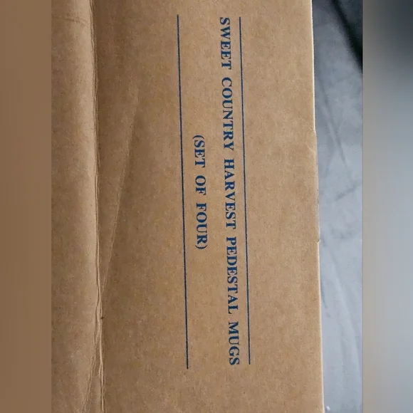 New Vintage Avon Mugs,  Apple Series Sweet Country Harvest Ceramic Pedestal Mugs - Picture 4 of 6